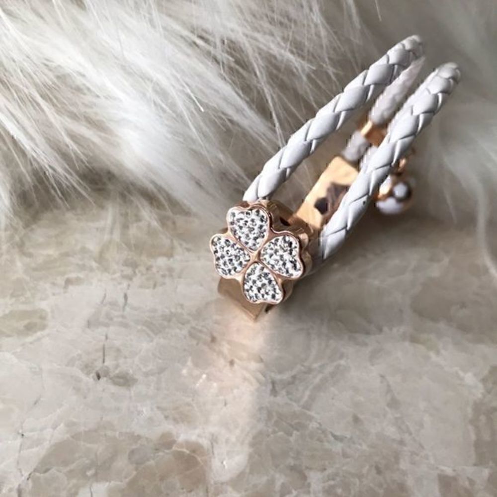 S&S‎ Four Leaf clover bracelet